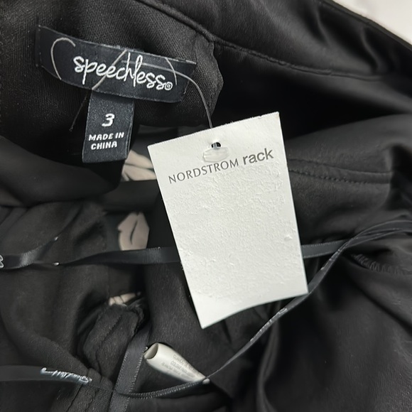 Beautiful Long Black Evening Dress Size3 Juniors NWT NEW - Picture 10 of 10